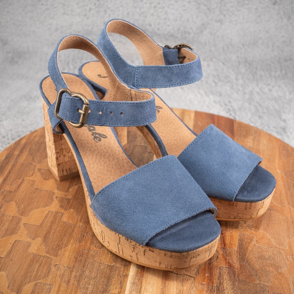 Free People Size Euro 39, US 9 Blue Brooke Platform Shoes New Heels
